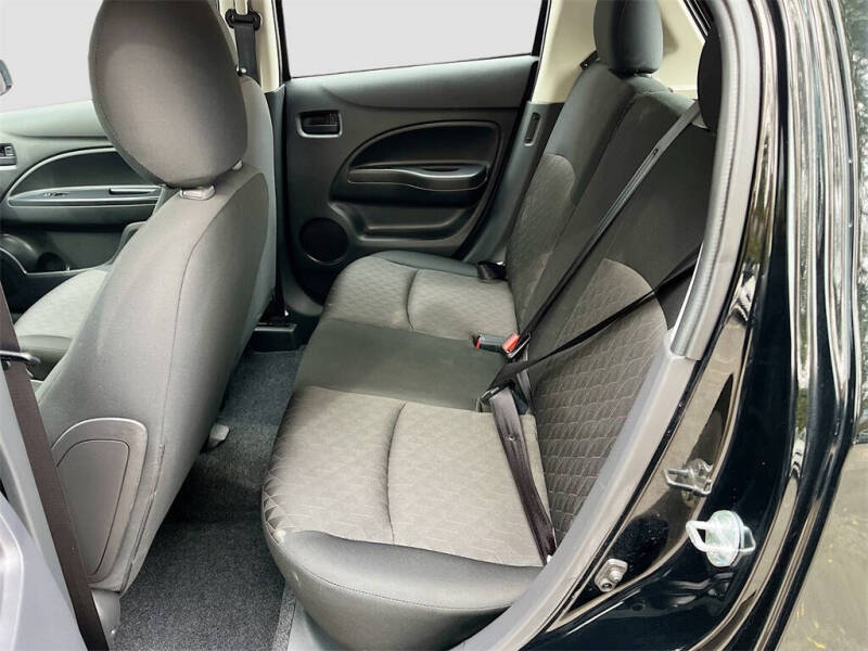 2024 Mitsubishi Mirage LE