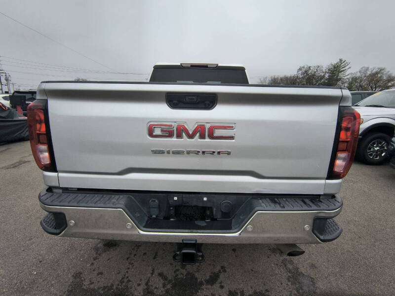 2022 GMC Sierra 2500HD Pro