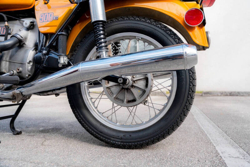 1976 BMW R90S