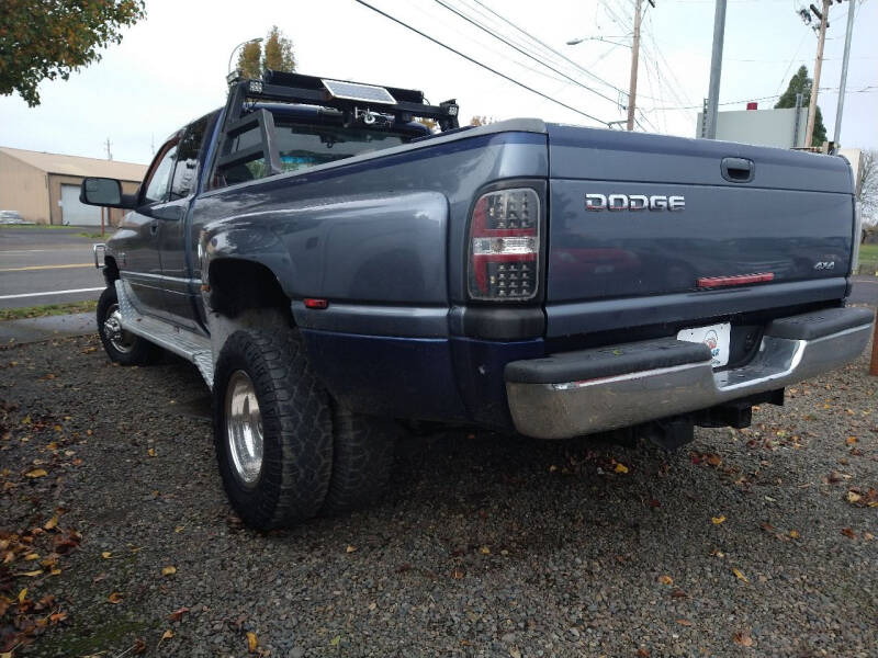 1999 Dodge Ram Pickup 2500 for sale at M AND S CAR SALES LLC in Independence OR