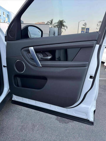 2020 Land Rover Discovery Sport P250 Standard