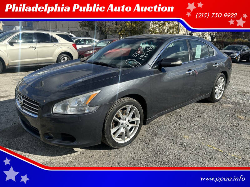 2011 Nissan Maxima SV's photo