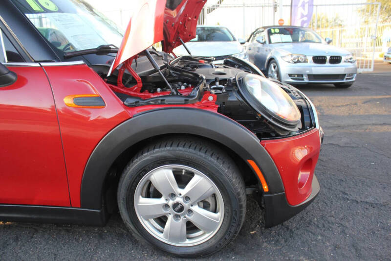 2016 MINI Hardtop 4 Door Cooper