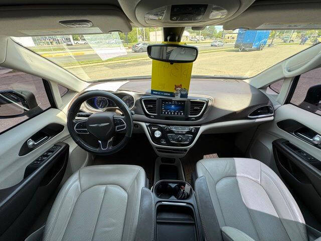 2018 Chrysler Pacifica Touring L
