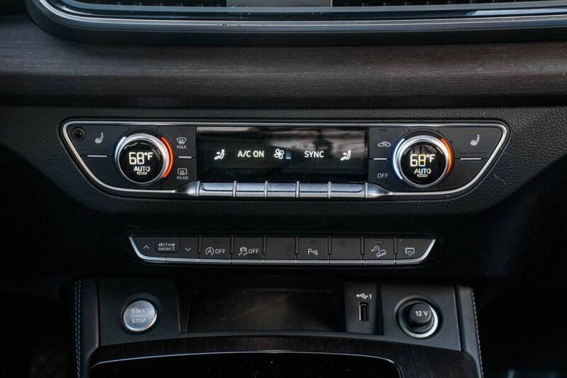 2022 Audi Q5 quattro S line Prem Plus 45 TFSI