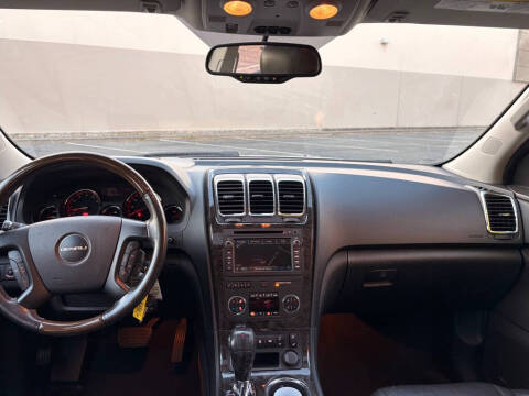 2011 GMC Acadia Denali