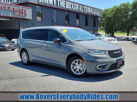 2025 Chrysler Pacifica Select