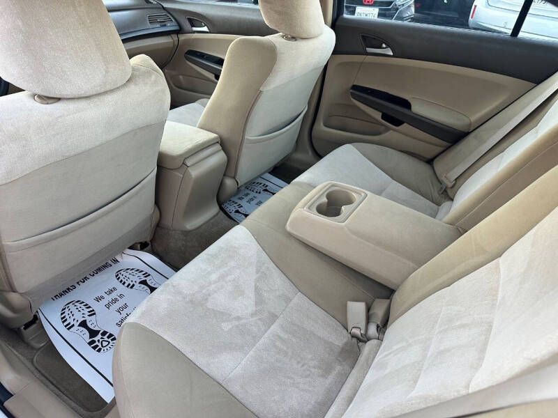 2010 Honda Accord LX-P