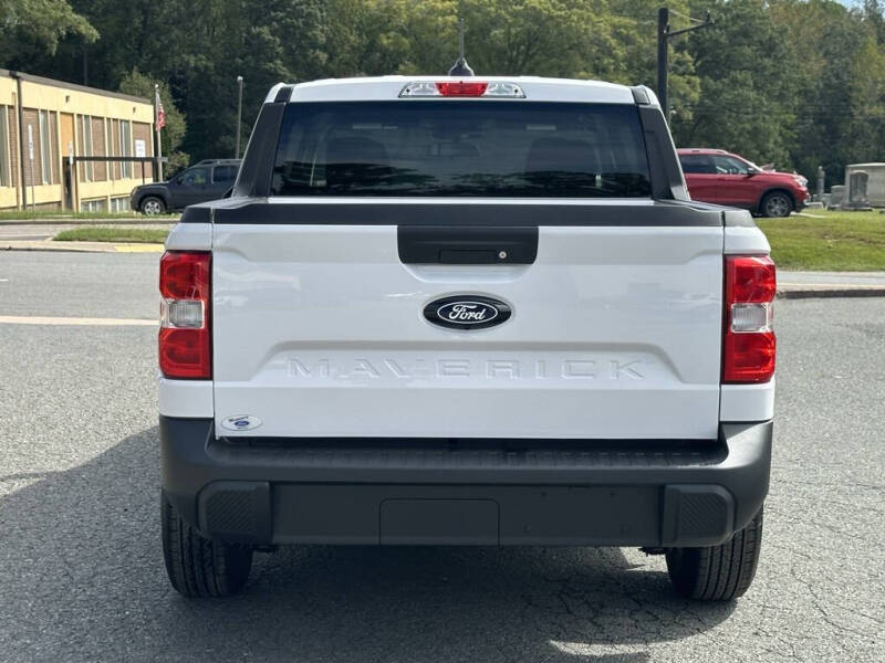 2025 Ford Maverick XL