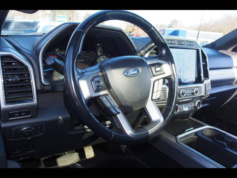 2022 Ford F-450 Super Duty Platinum