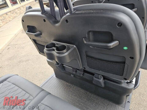 2025 Denago Rover XXL