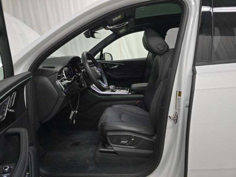 2025 Audi Q7 quattro Prestige 55 TFSI