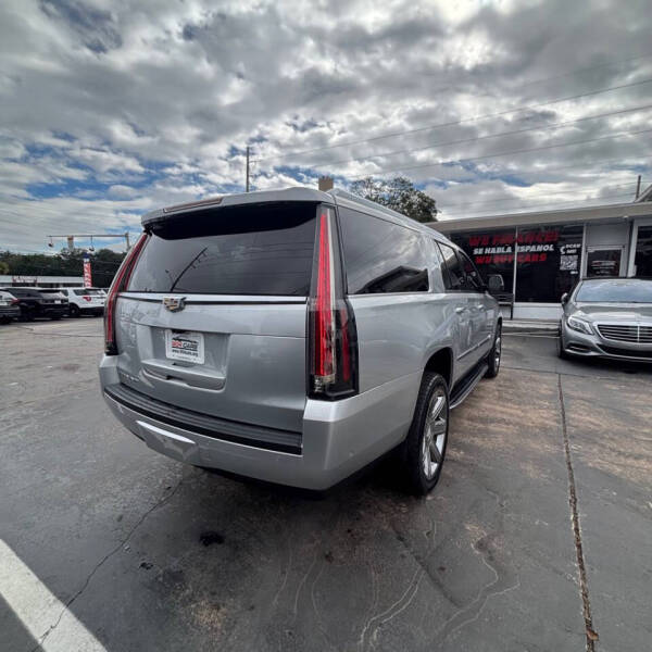 2019 Cadillac Escalade ESV Luxury