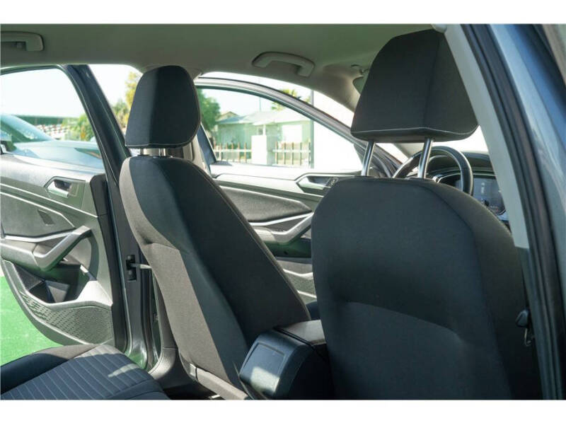 2024 Volkswagen Jetta S