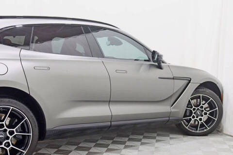 2021 Aston Martin DBX