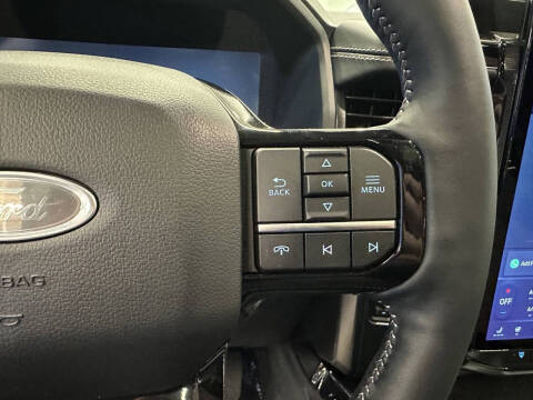 2023 Ford F-150 Lightning XLT