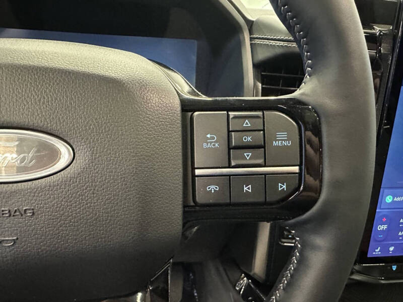 2023 Ford F-150 Lightning XLT