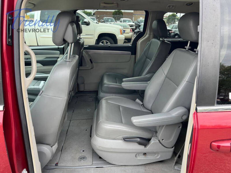 2014 Volkswagen Routan