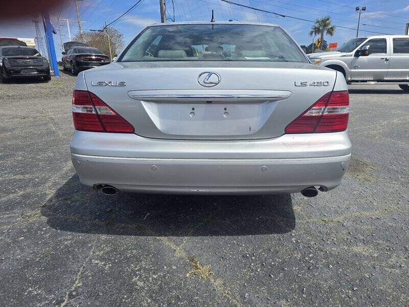 2005 Lexus LS 430