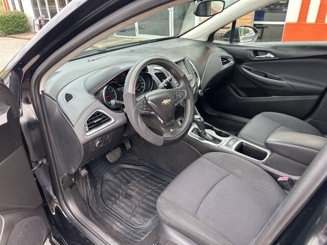 2018 Chevrolet Cruze LT Auto