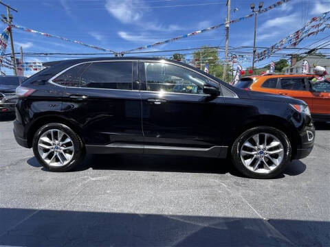 2017 Ford Edge Titanium
