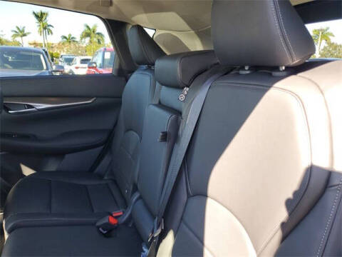 2025 Infiniti QX50 Luxe