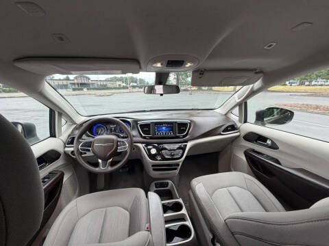 2019 Chrysler Pacifica Touring