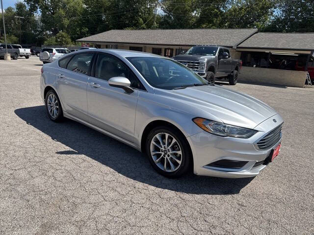 2017 Ford Fusion SE