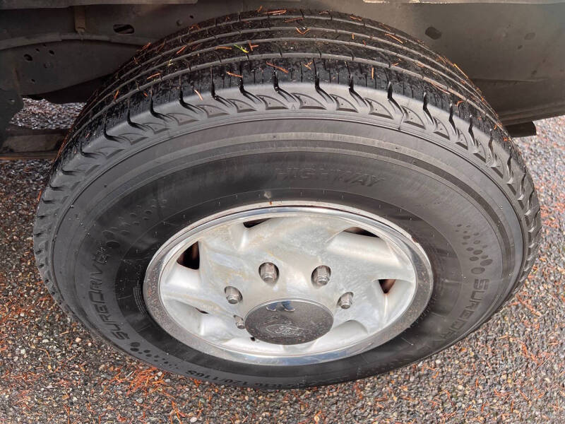 2013 Ford E-Series E-250