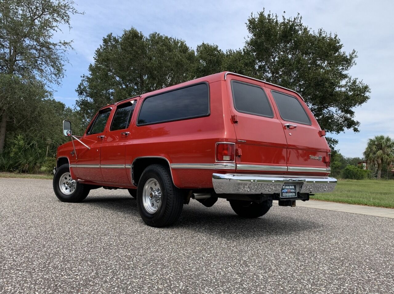 1987 Chevrolet Suburban 29