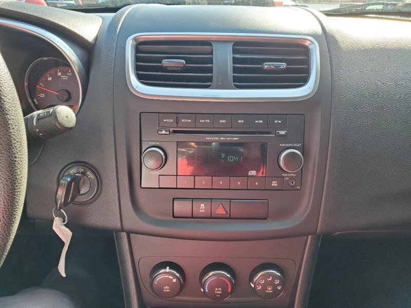 2013 Dodge Avenger SE