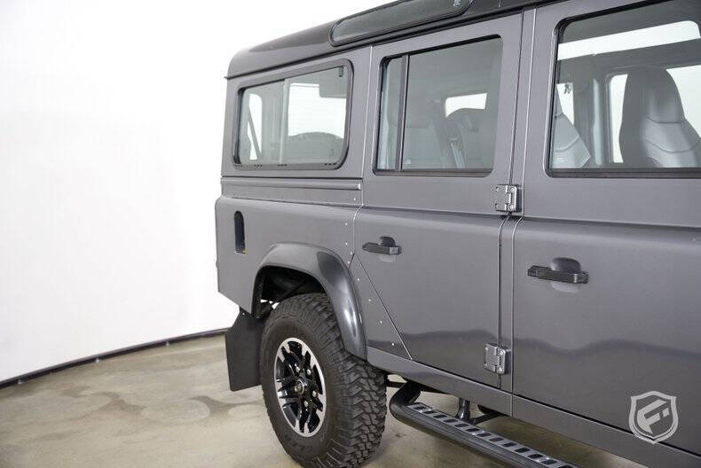 1991 Land Rover Defender