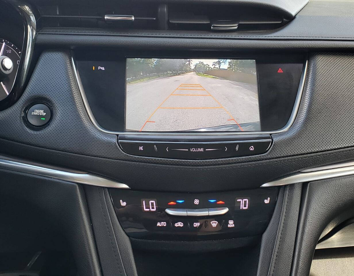 2017 Cadillac XT5  - $18,120