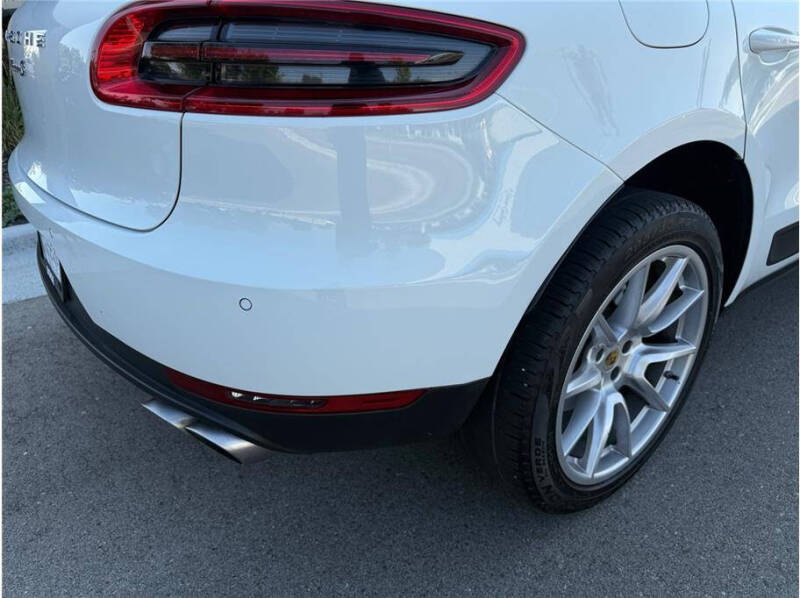 2017 Porsche Macan S