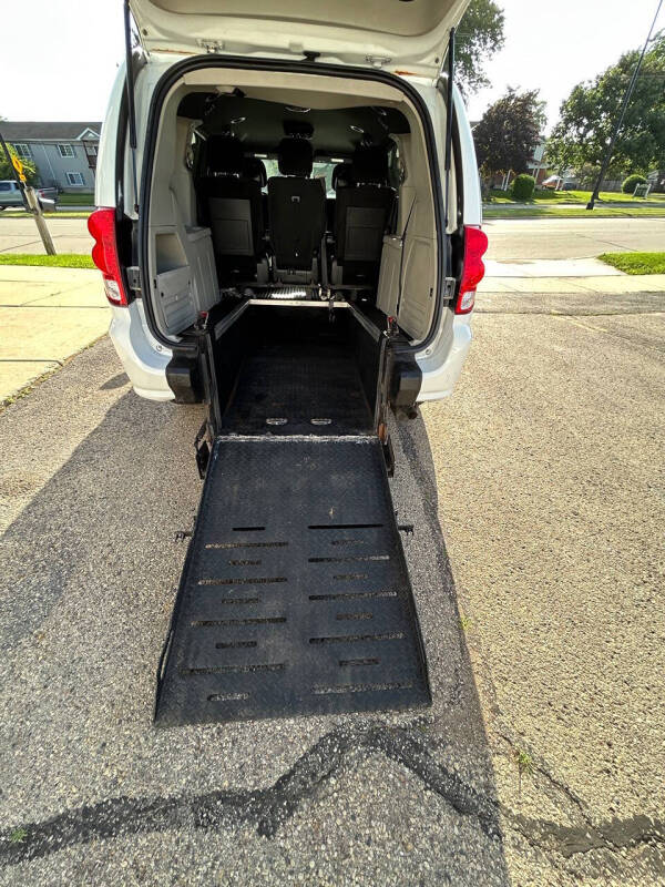 2016 Dodge Grand Caravan SE