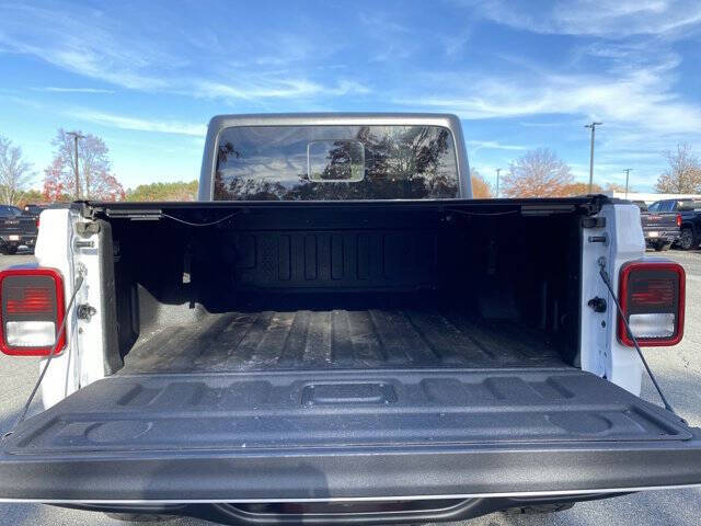 2023 Jeep Gladiator Freedom