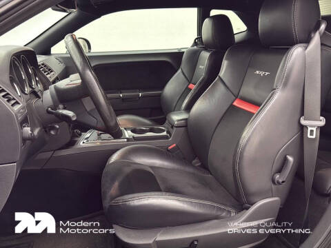 2009 Dodge Challenger SRT8