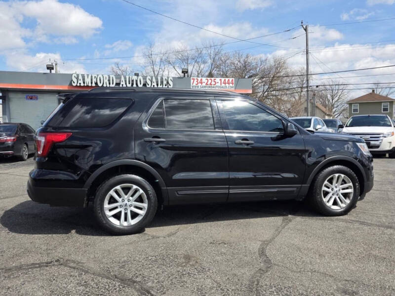 2017 Ford Explorer
