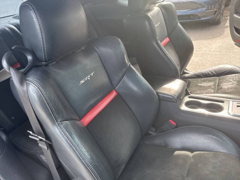 2009 Dodge Challenger SRT8