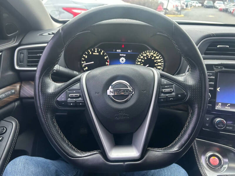 2016 Nissan Maxima Platinum