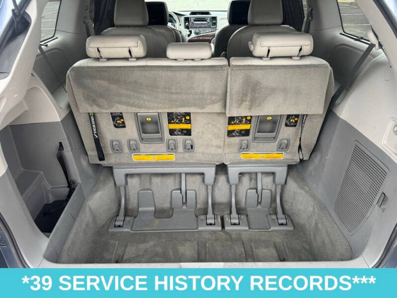 2014 Toyota Sienna