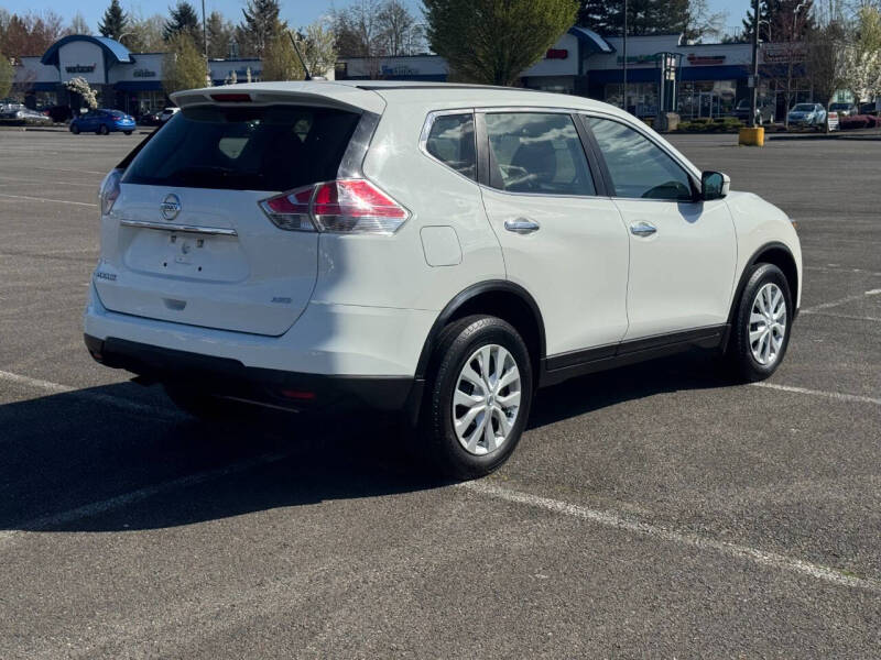 2015 Nissan Rogue S
