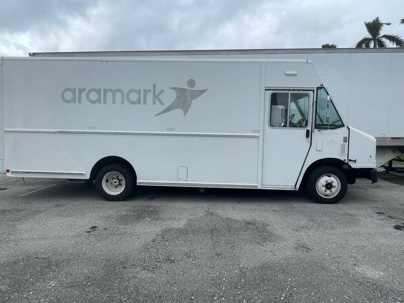 2011 Freightliner MT45 Chassis