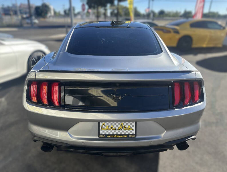 2020 Ford Mustang EcoBoost