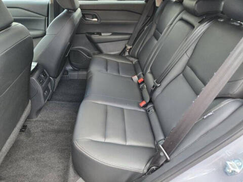 2024 Nissan Rogue SL