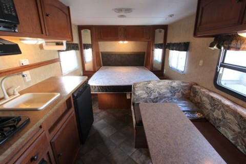 2013 Dutchmen Bumper Pull camper
