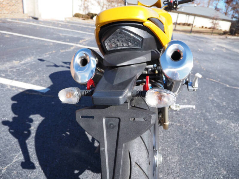 2006 Triumph Speed Triple