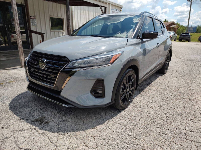 2021 Nissan Kicks SR