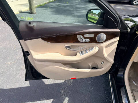 2015 Mercedes-Benz C-Class C 300 4MATIC