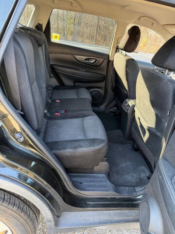 2017 Nissan Rogue SV